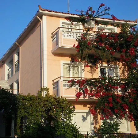 Theodora & Apartment *