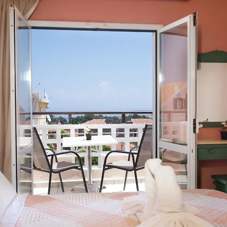 Theodora & Apartment