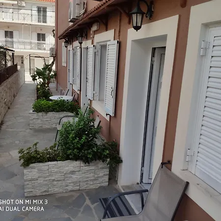 Theodora & Apartment