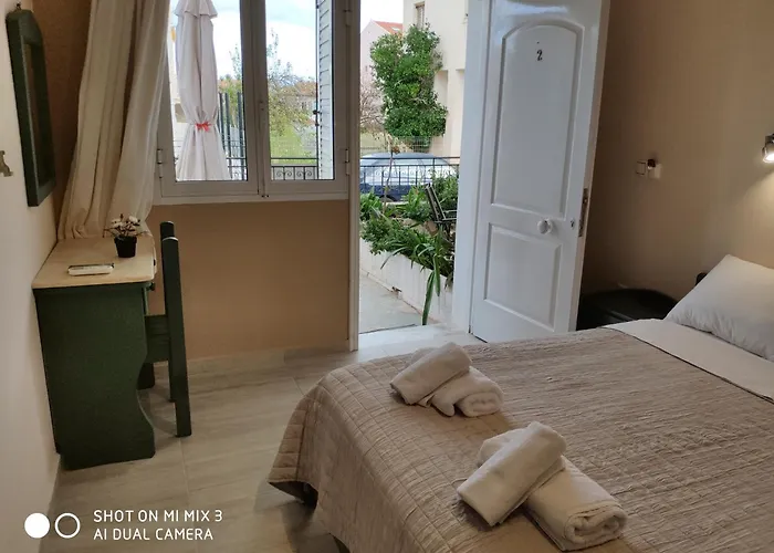 Apartment Theodora &