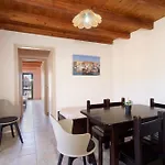 Theodora & Appartement